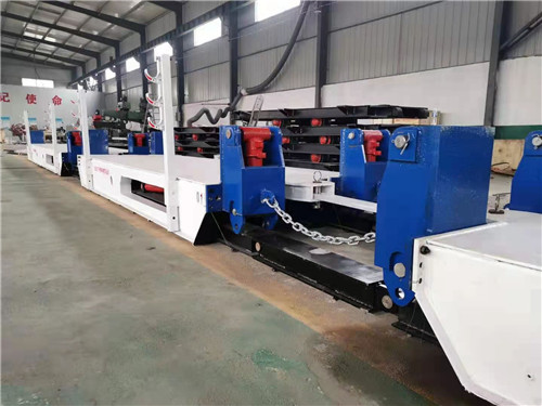 自移式設備列車組